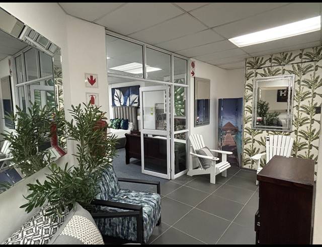 370M² RETAIL TO LET IN SPRINGFIELD PARK
